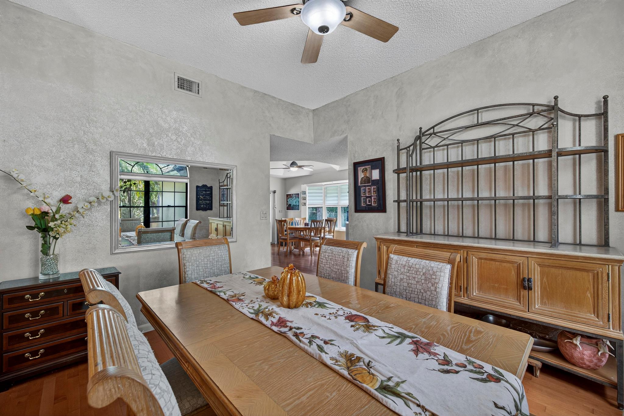 PINE TREE ESTATES - Residential