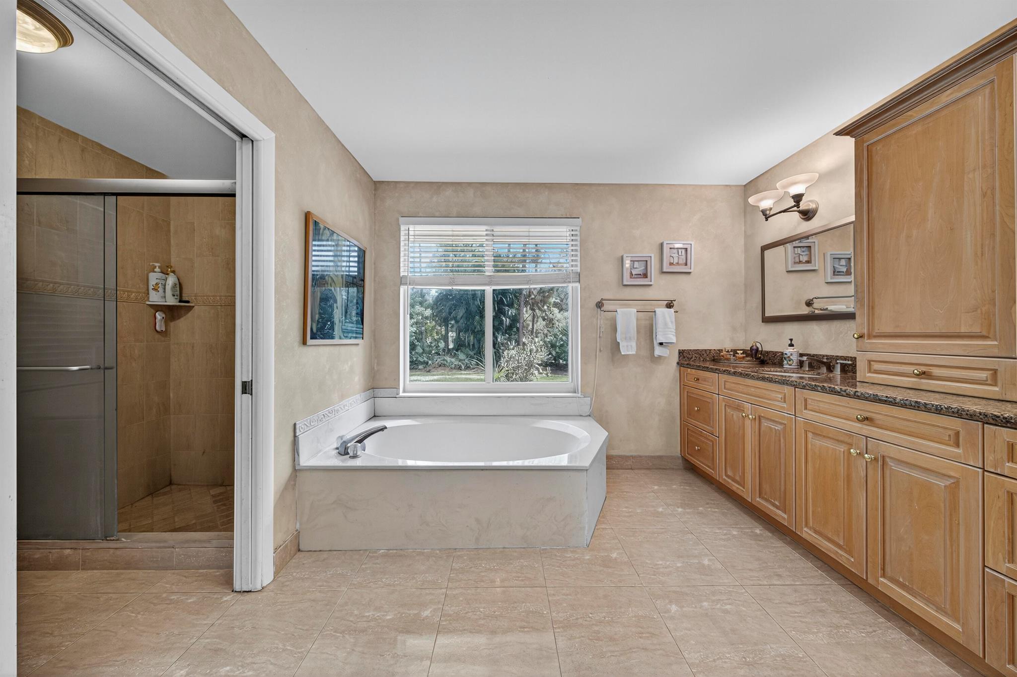 PINE TREE ESTATES - Residential