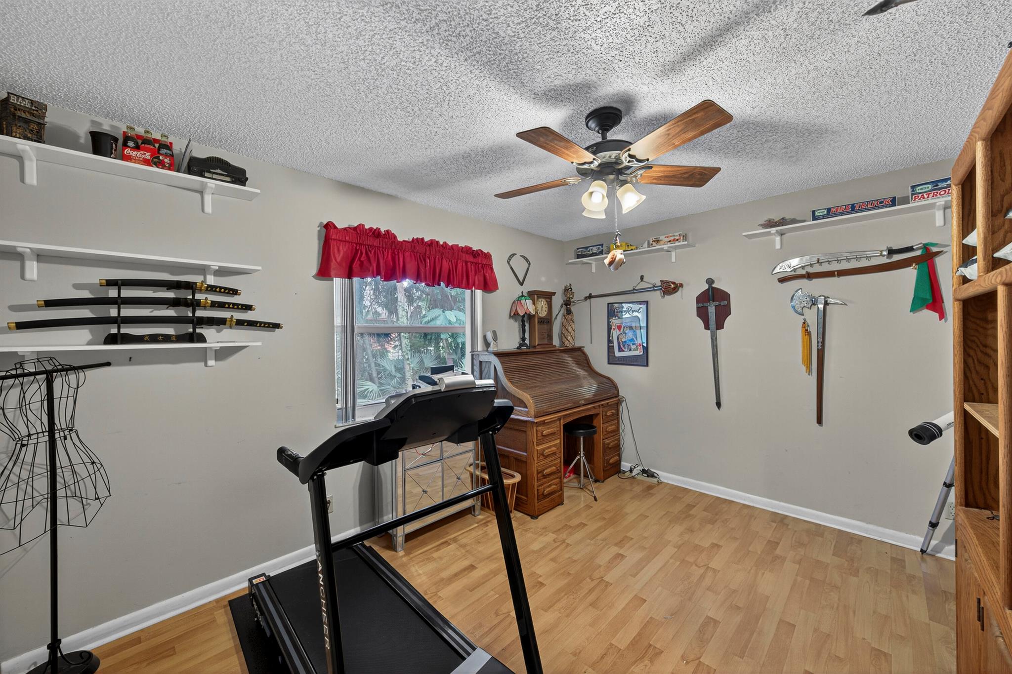 PINE TREE ESTATES - Residential