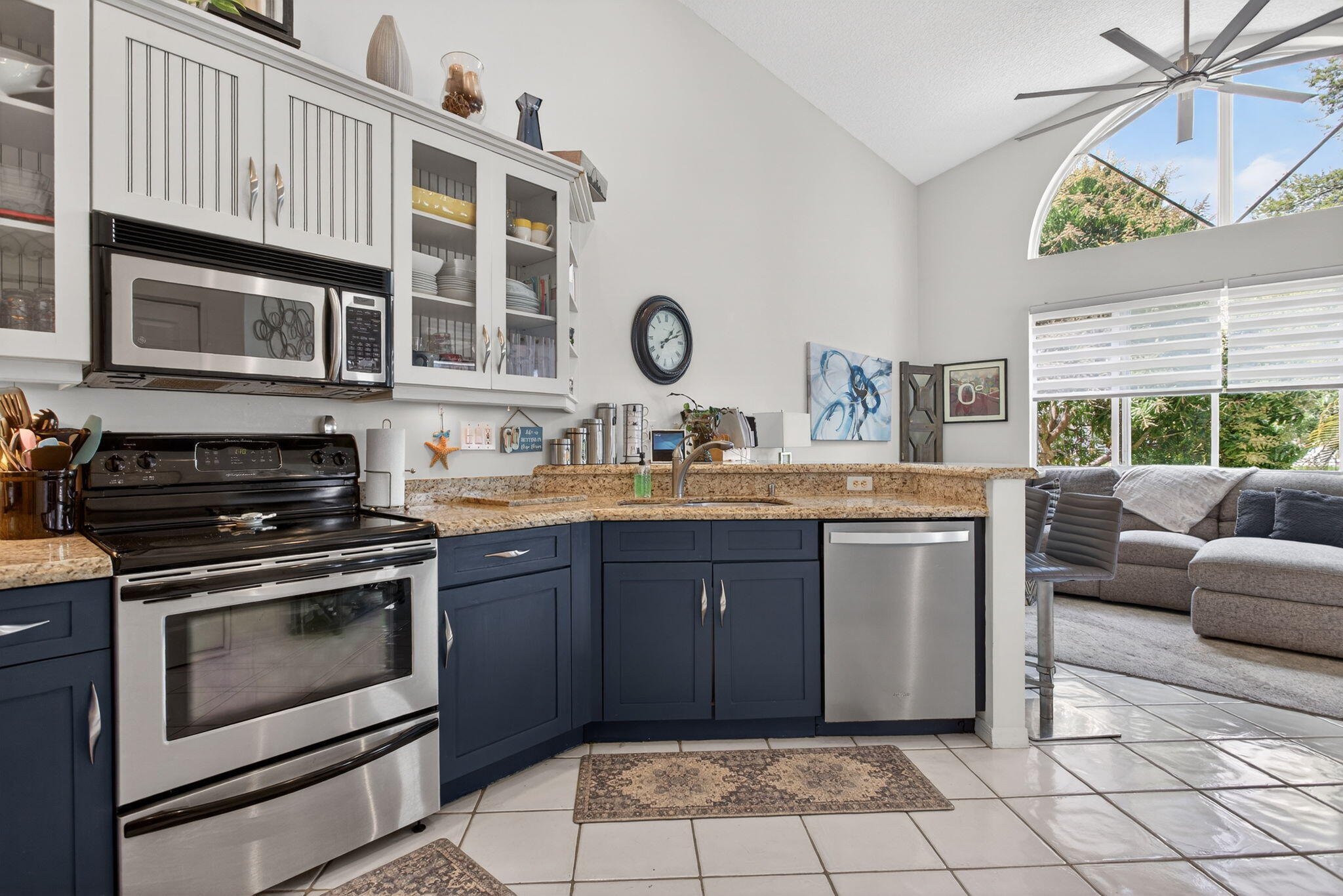 NORTH SPRINGS - Residential