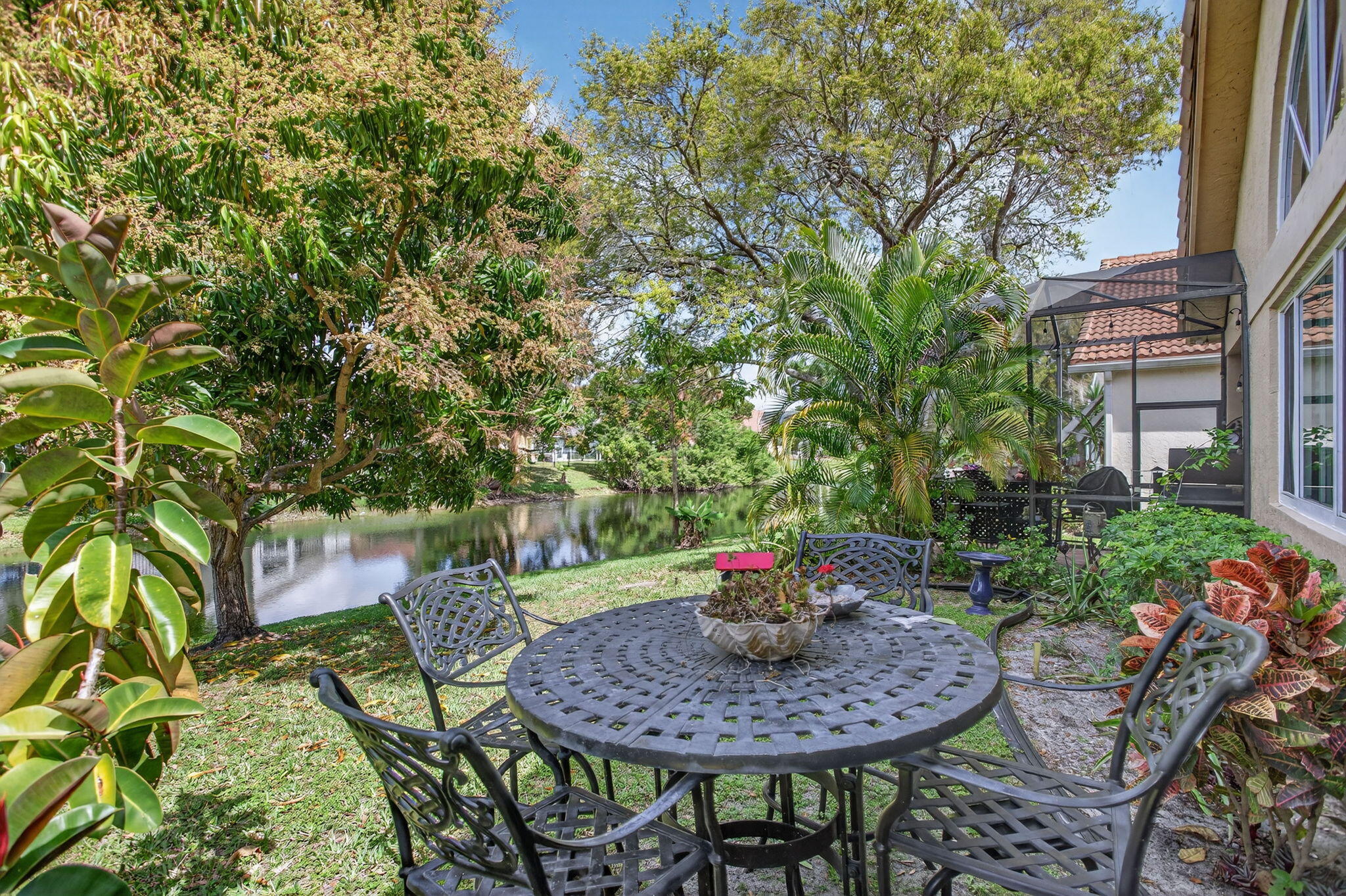 NORTH SPRINGS - Residential