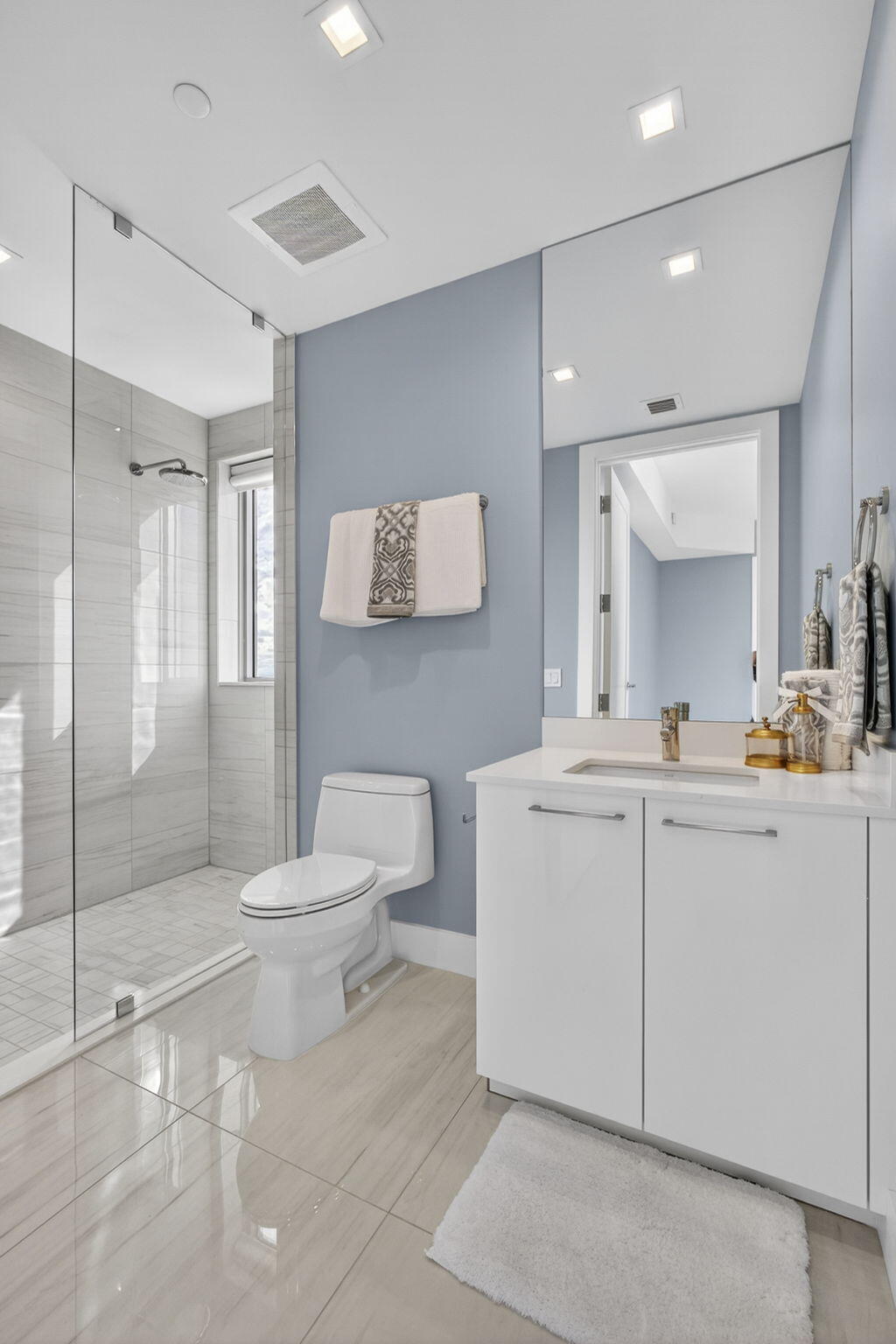 WATER CLUB 3 NORTH PALM BEACH CONDO - Residential