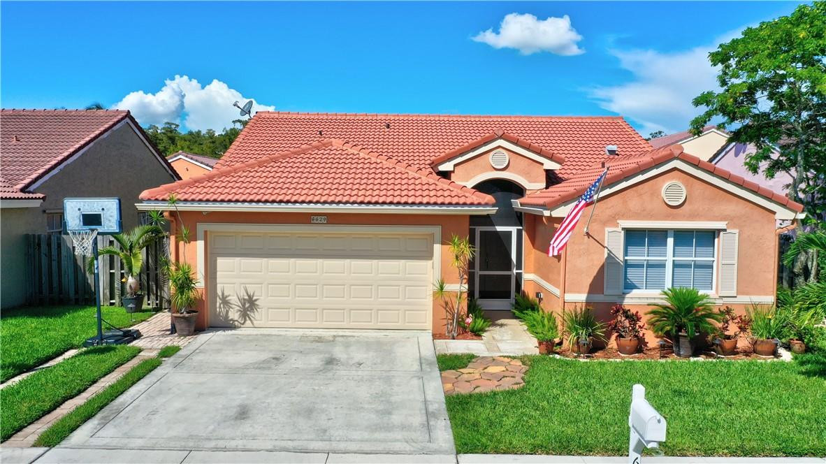 Coral Bay - Residential