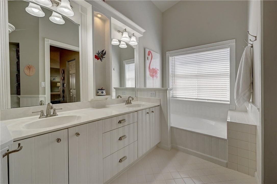 Coral Bay - Residential