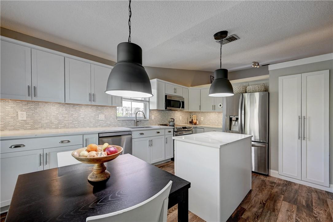 Coral Bay - Residential