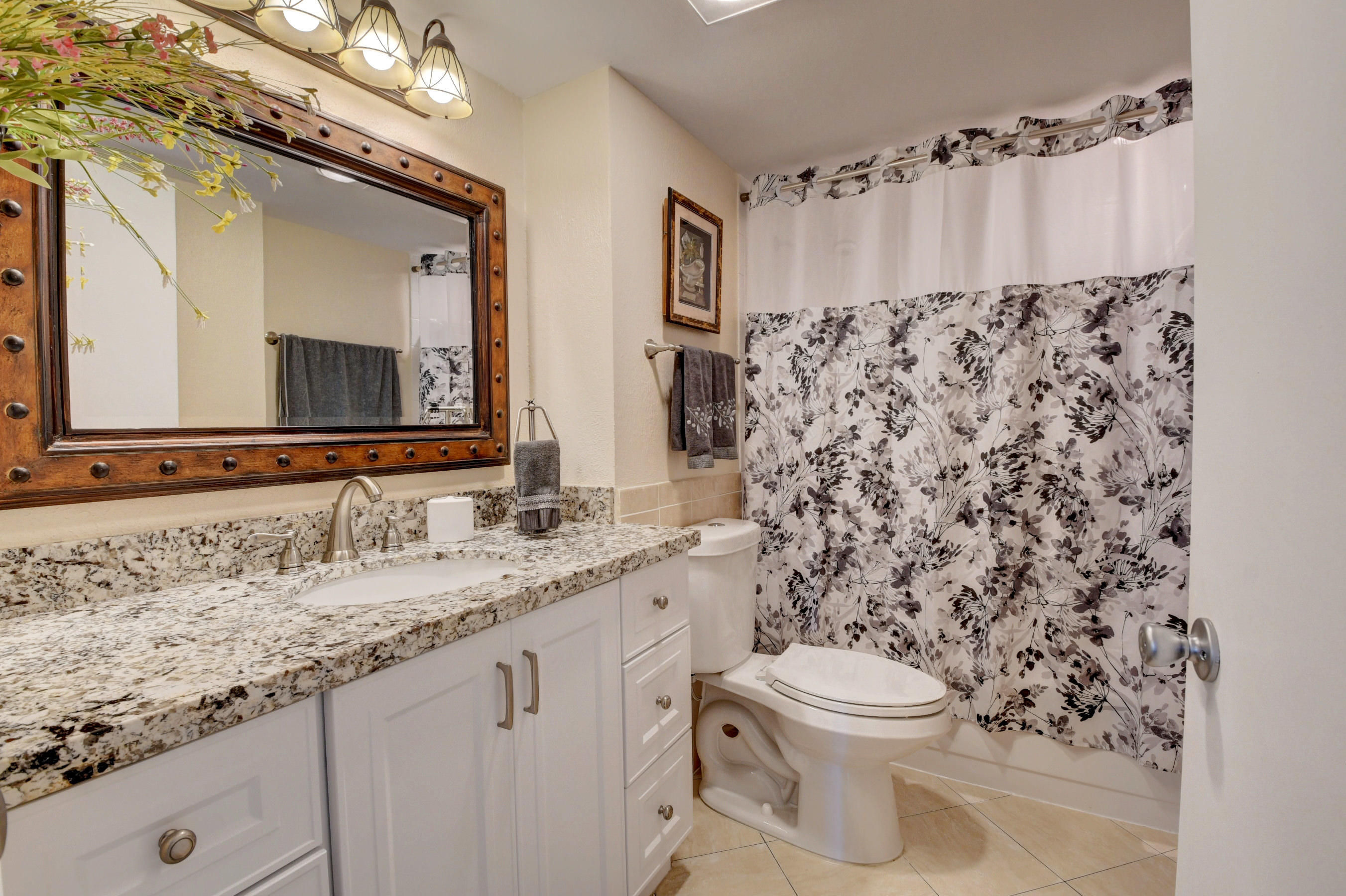 Boca Bayou - Residential Lease