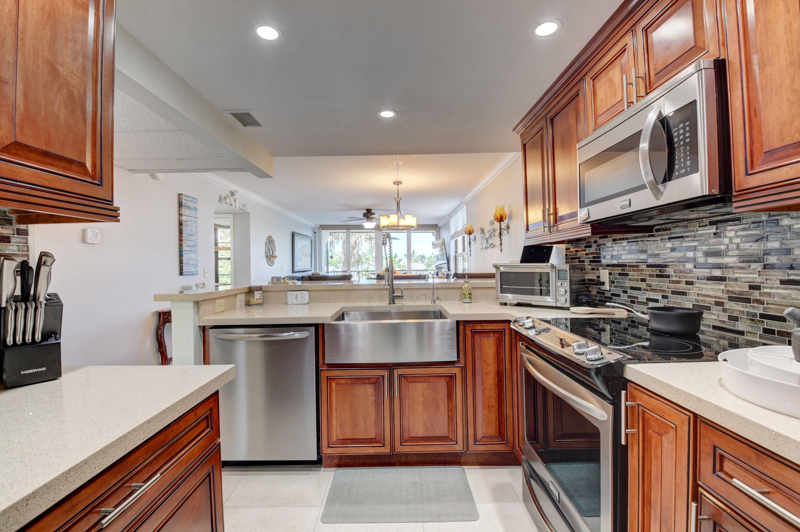 Boca Bayou - Residential Lease