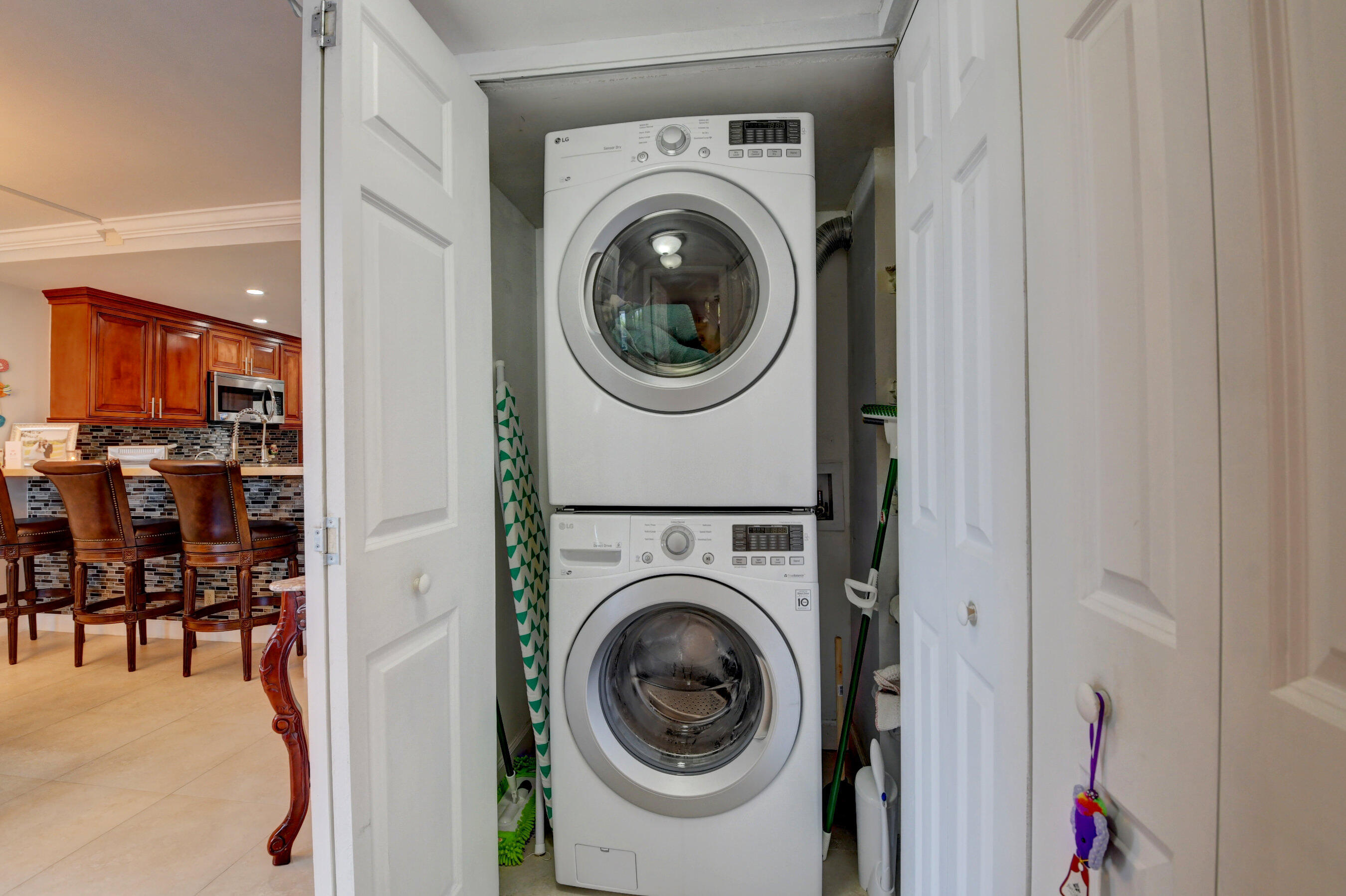 Boca Bayou - Residential Lease