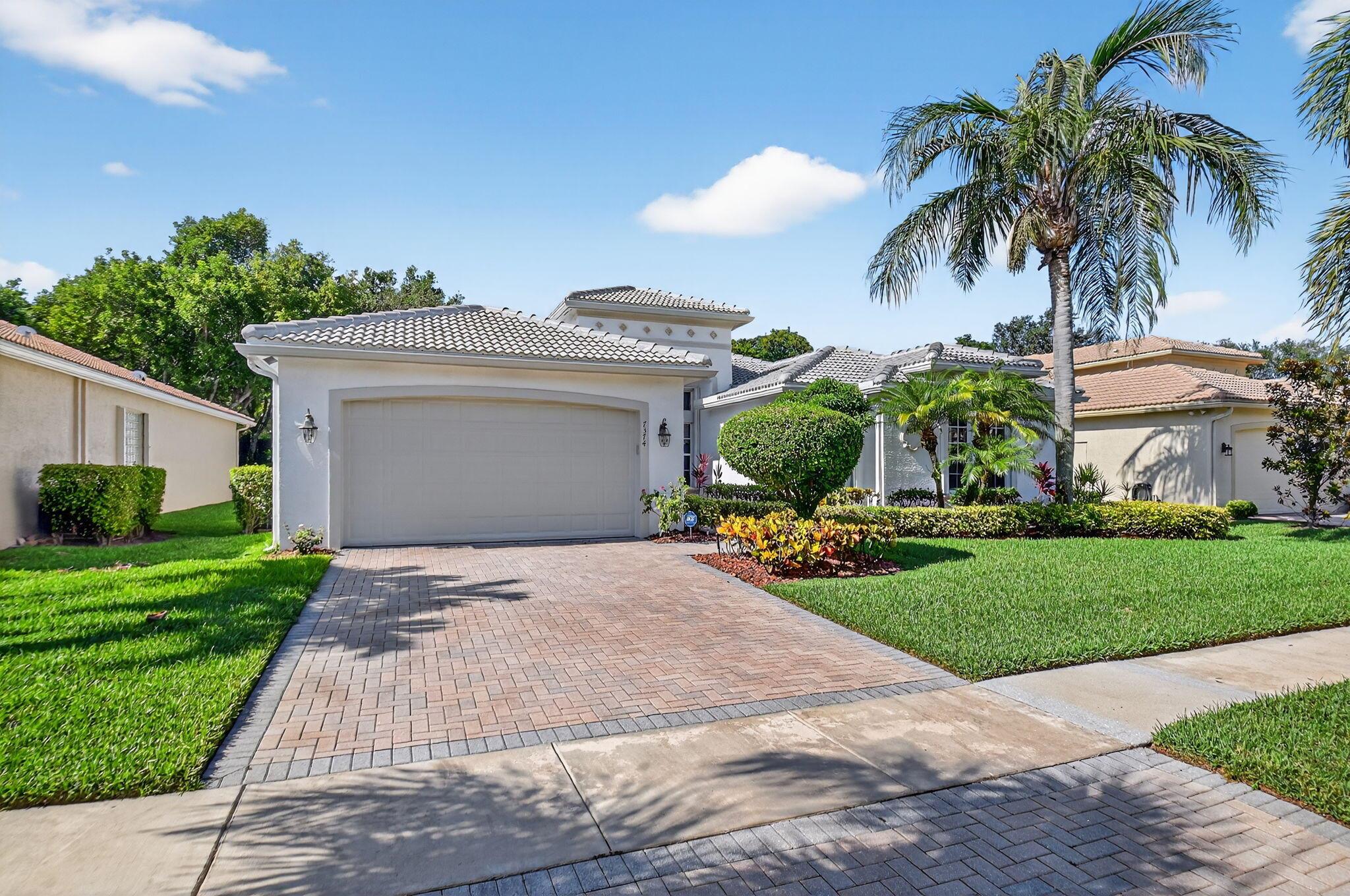 7374 Carmela Way