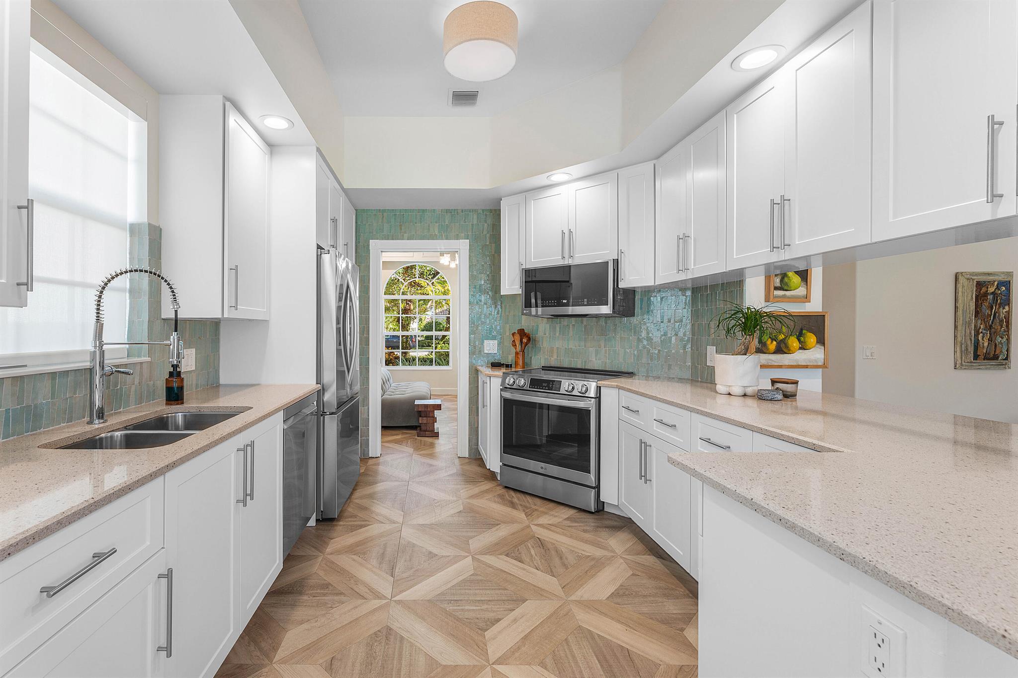 VILLAGEWALK OF WELLINGTON - Residential Lease