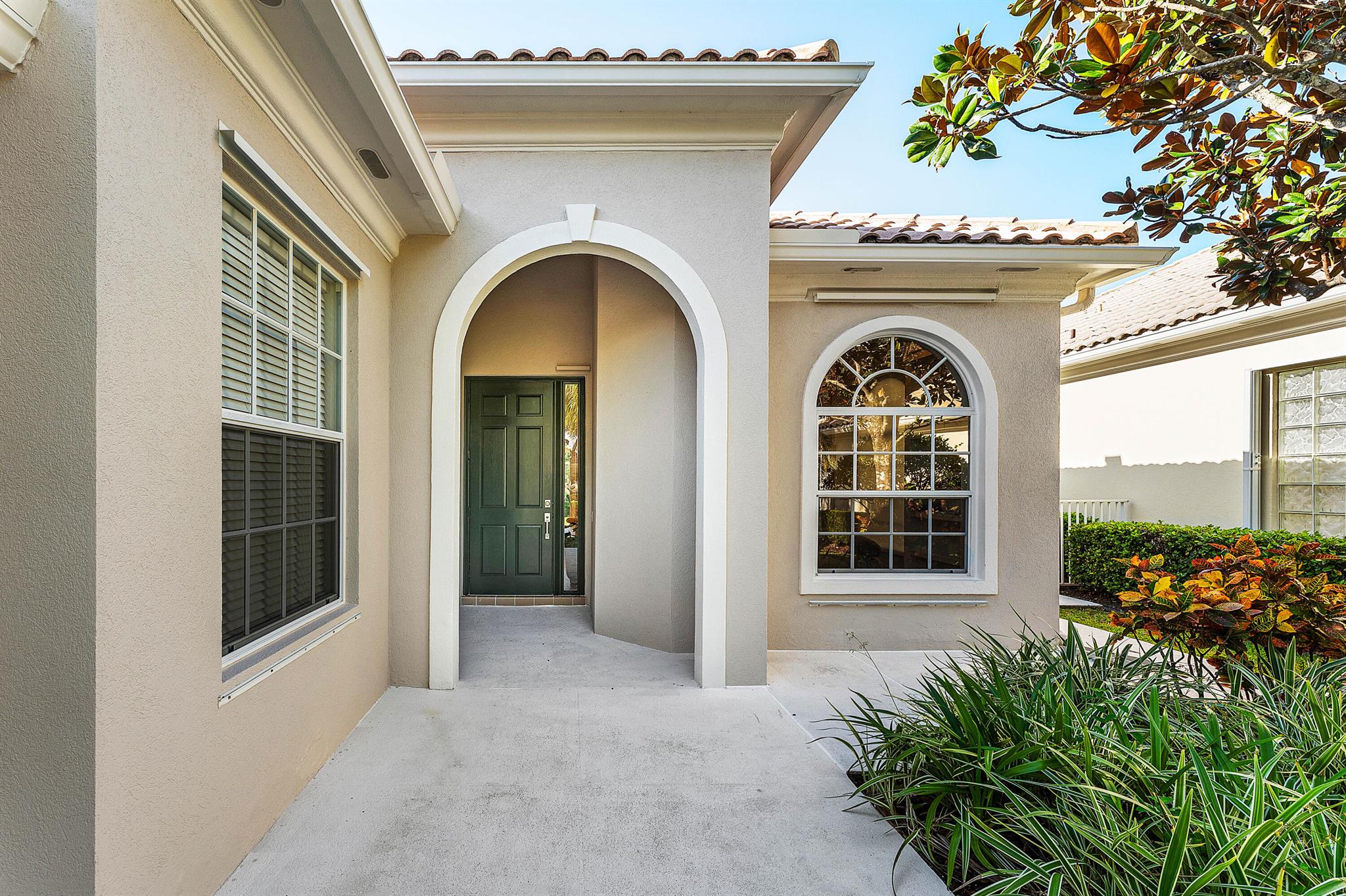 VILLAGEWALK OF WELLINGTON - Residential Lease