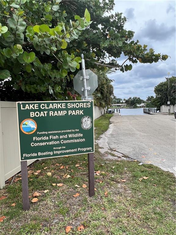Lake Clarke Isle - Residential