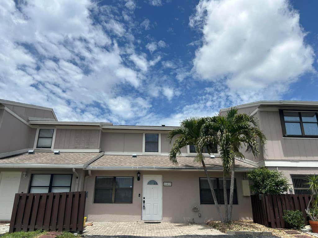 Photo of 16415 Berry Way, Delray Beach, FL 33484 (MLS # B26035849)