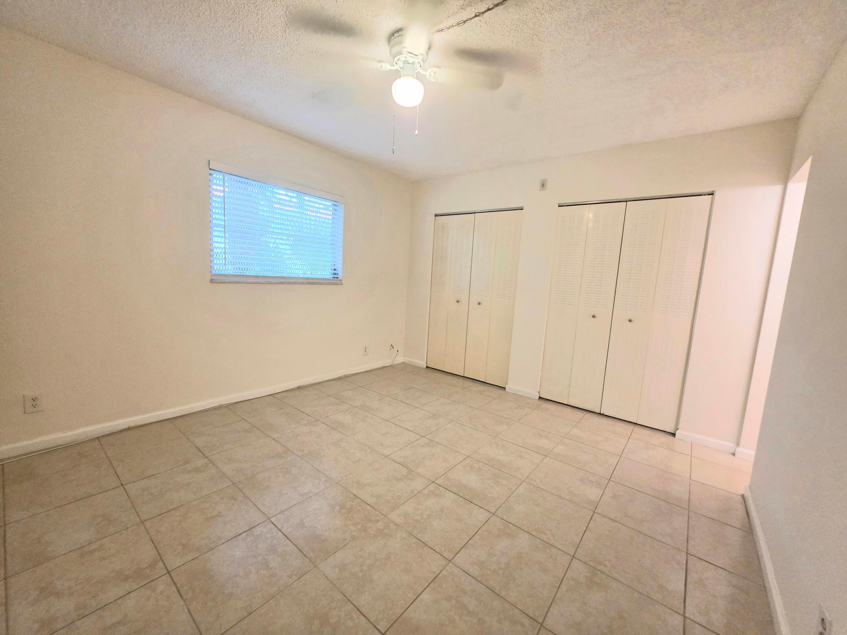 DEERFIELD PINES NORTH CONDO - Residential Lease