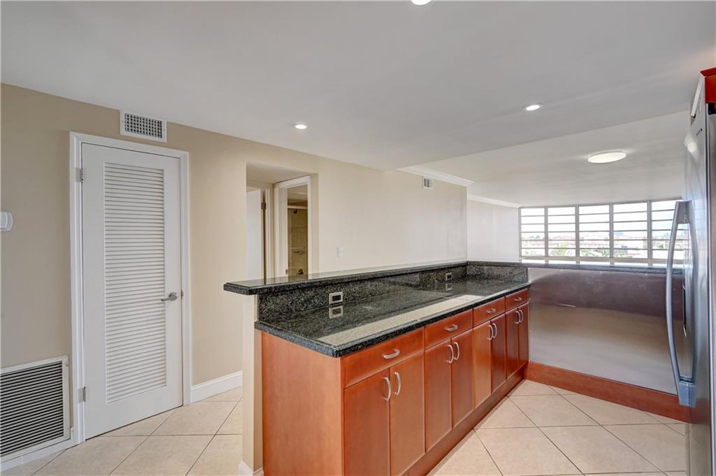 RIDGEVIEW TOWERS CONDO - Residential