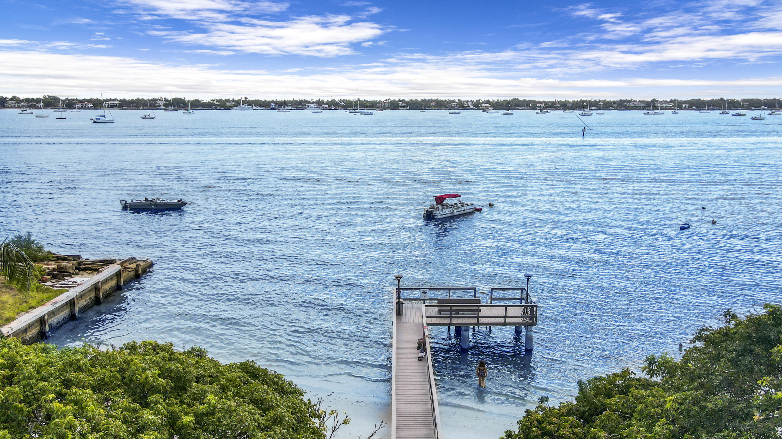 PALM BEACH HOUSE CONDO - Residential Lease