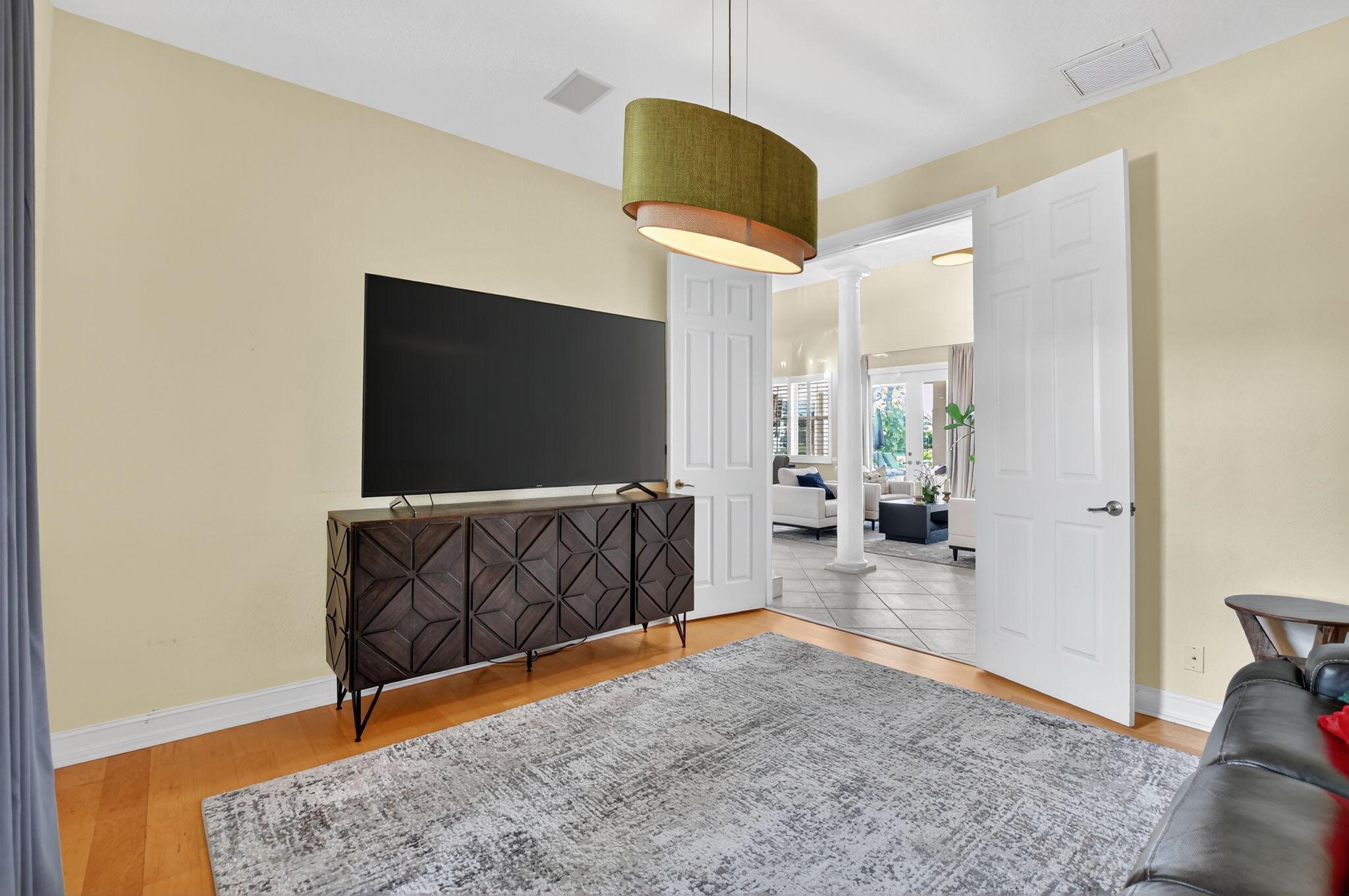 BOCA FALLS PAR S - Residential Lease