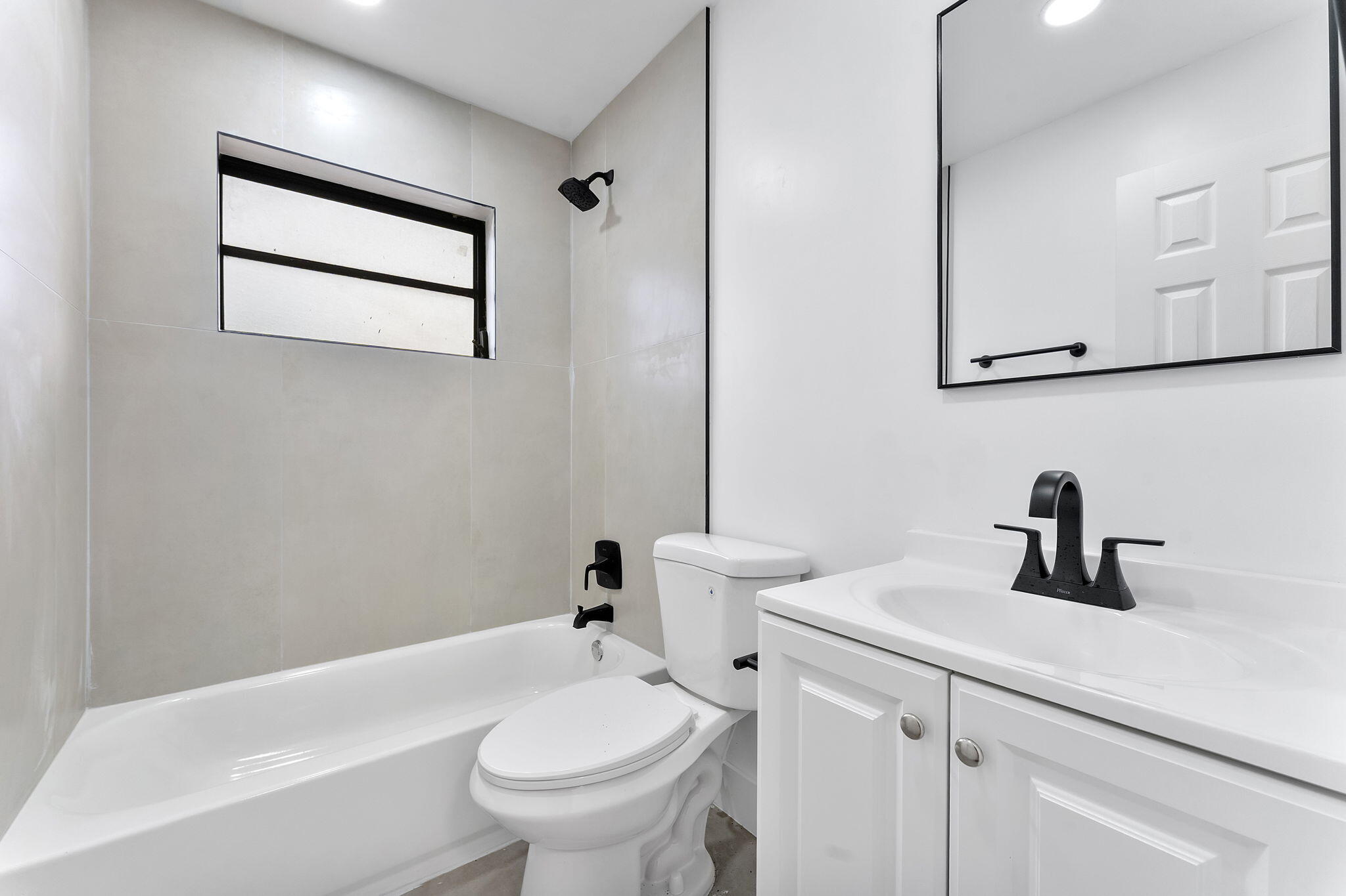 RIVERVIEW TERRACE - Residential Lease