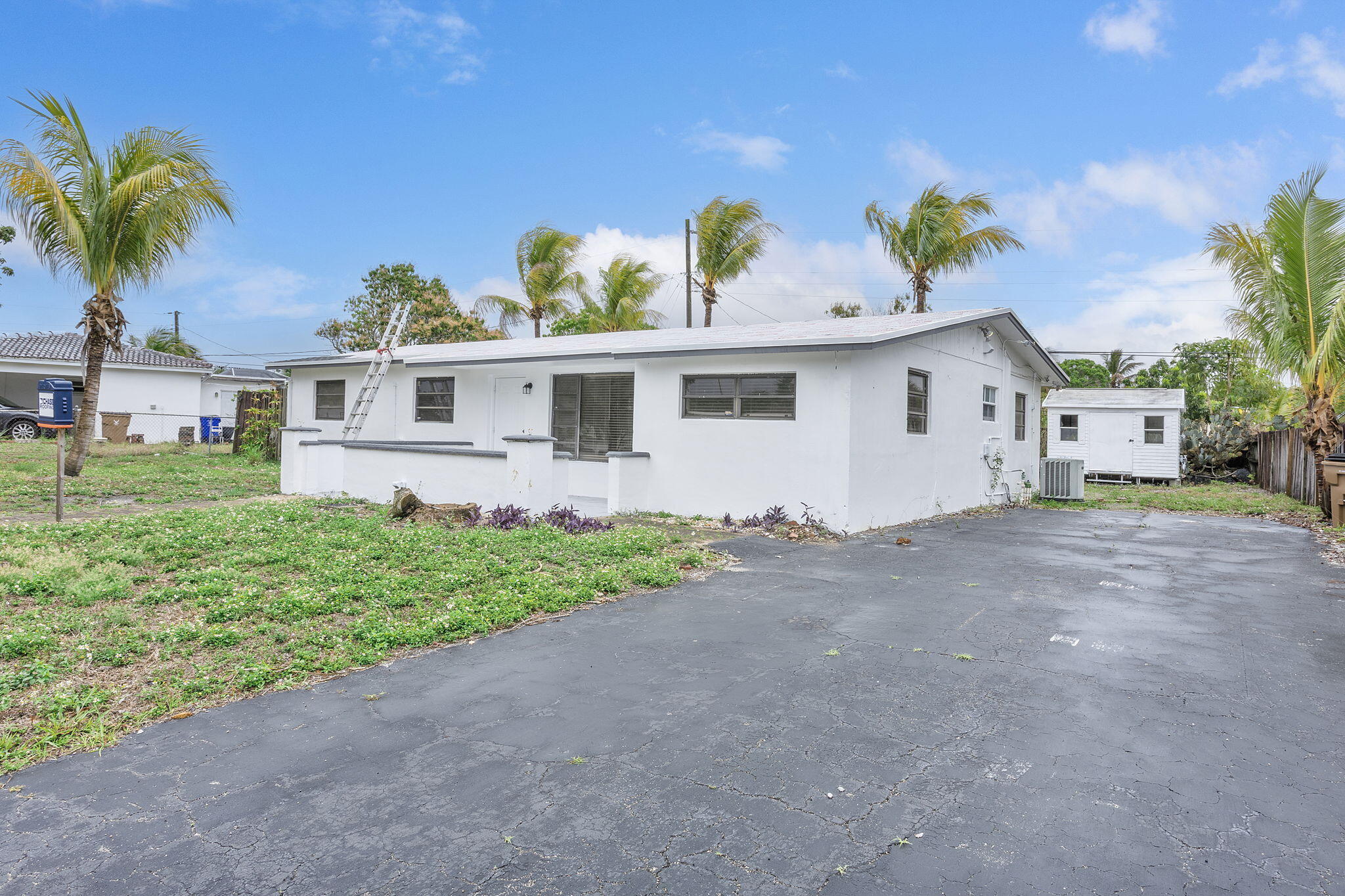 RIVERVIEW TERRACE - Residential Lease