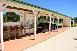 Tequesta Garden - Residential