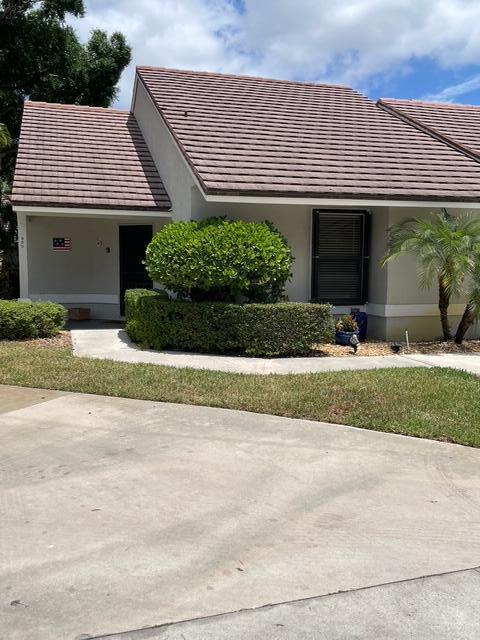 800 Kintyre Court