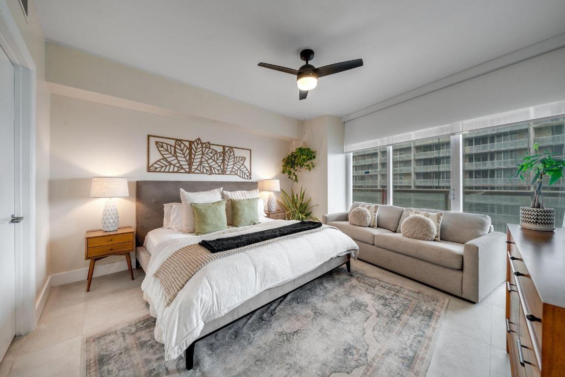 ICONBRICKELL CONDO NO 1 - Residential