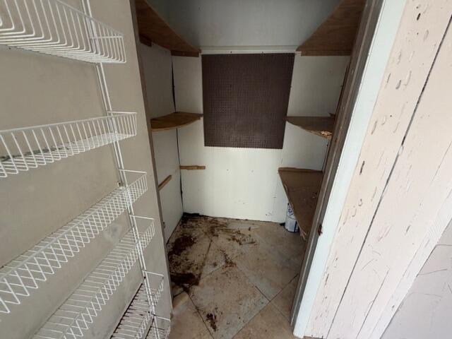 LITTLE CLUB - Residential