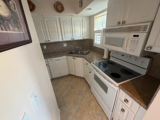 LITTLE CLUB - Residential