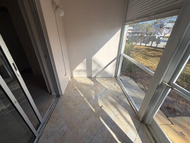 LITTLE CLUB - Residential