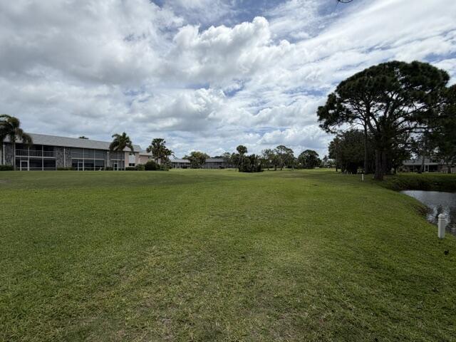 LITTLE CLUB - Residential