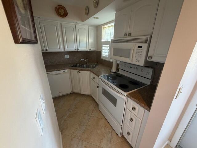 LITTLE CLUB - Residential