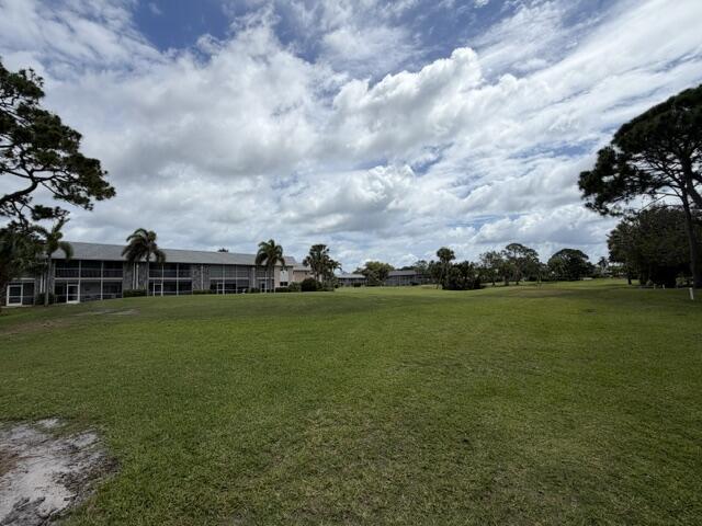 LITTLE CLUB - Residential