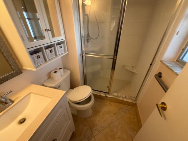 LITTLE CLUB - Residential