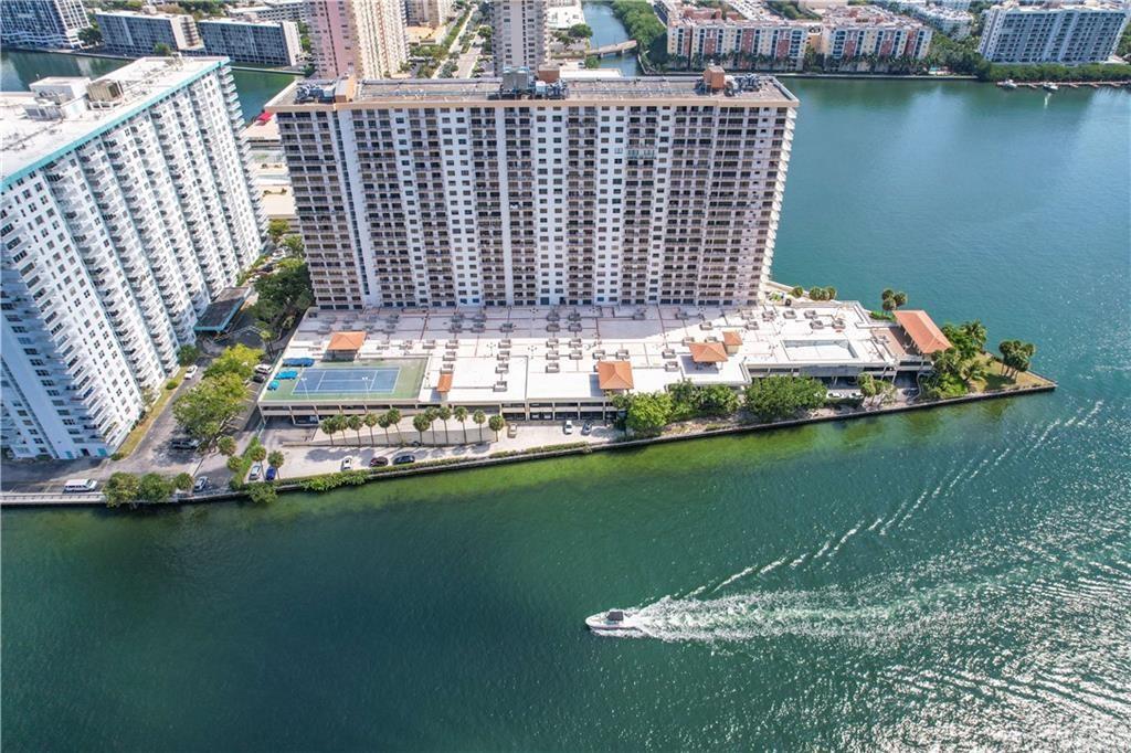 Winston Towers 700 Condo - Residential Lease