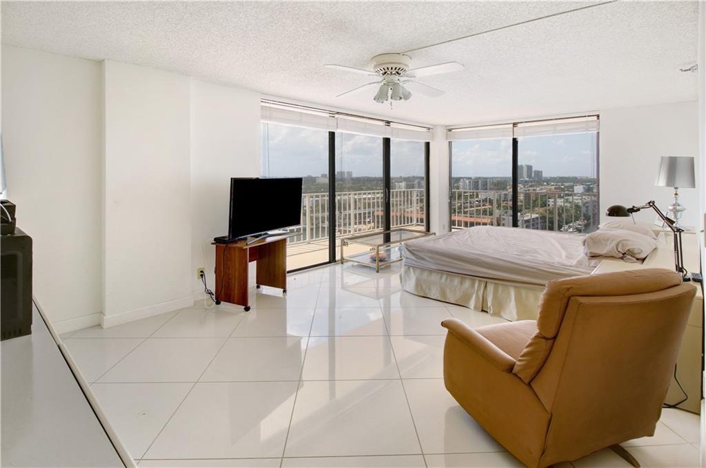 Winston Towers 700 Condo - Residential Lease