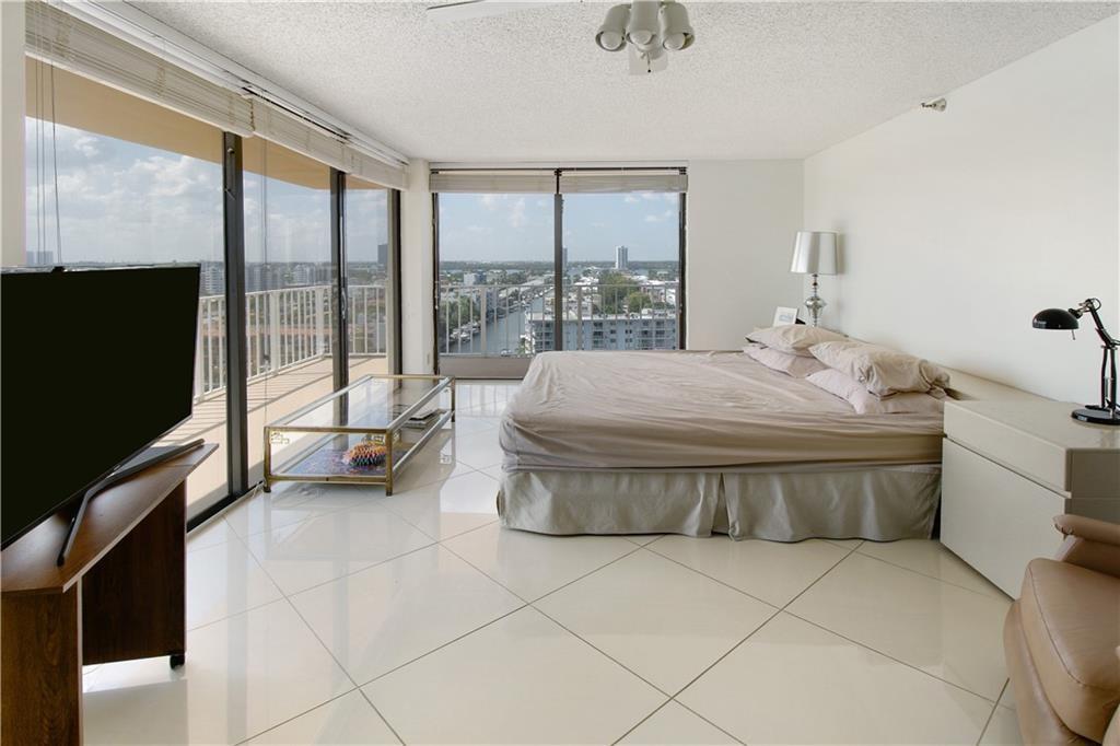 Winston Towers 700 Condo - Residential Lease
