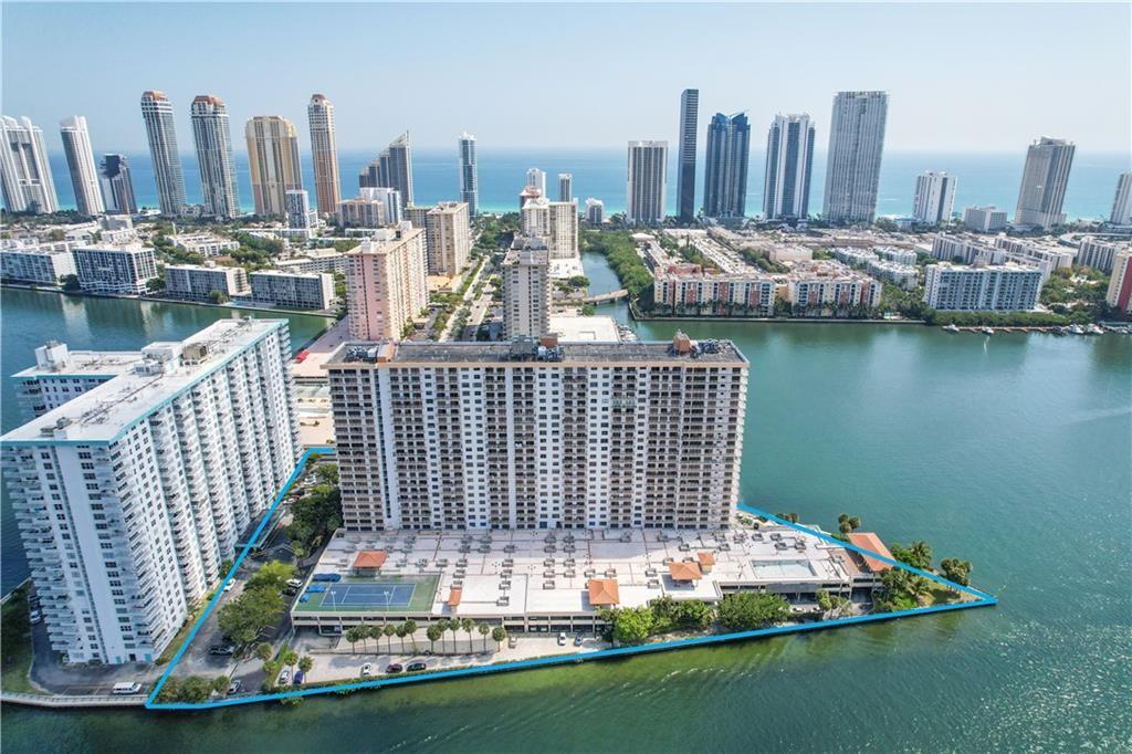 Winston Towers 700 Condo - Residential Lease