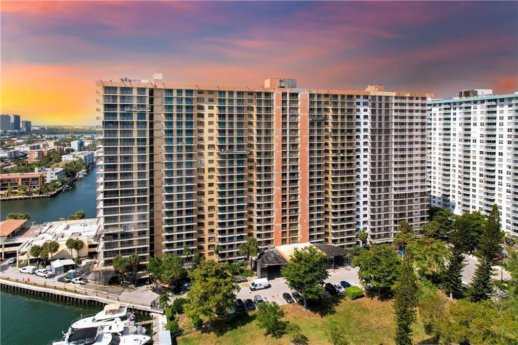 Winston Towers 700 Condo - Residential Lease