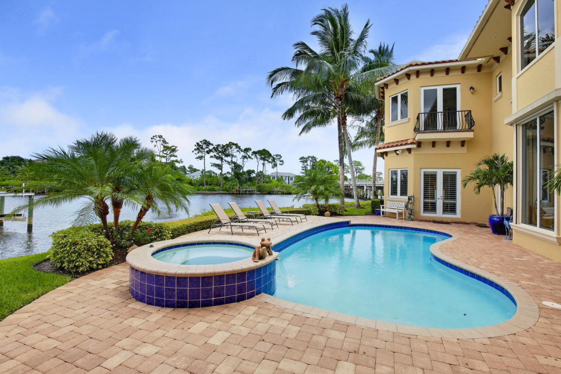 Islands of Jupiter - Residential