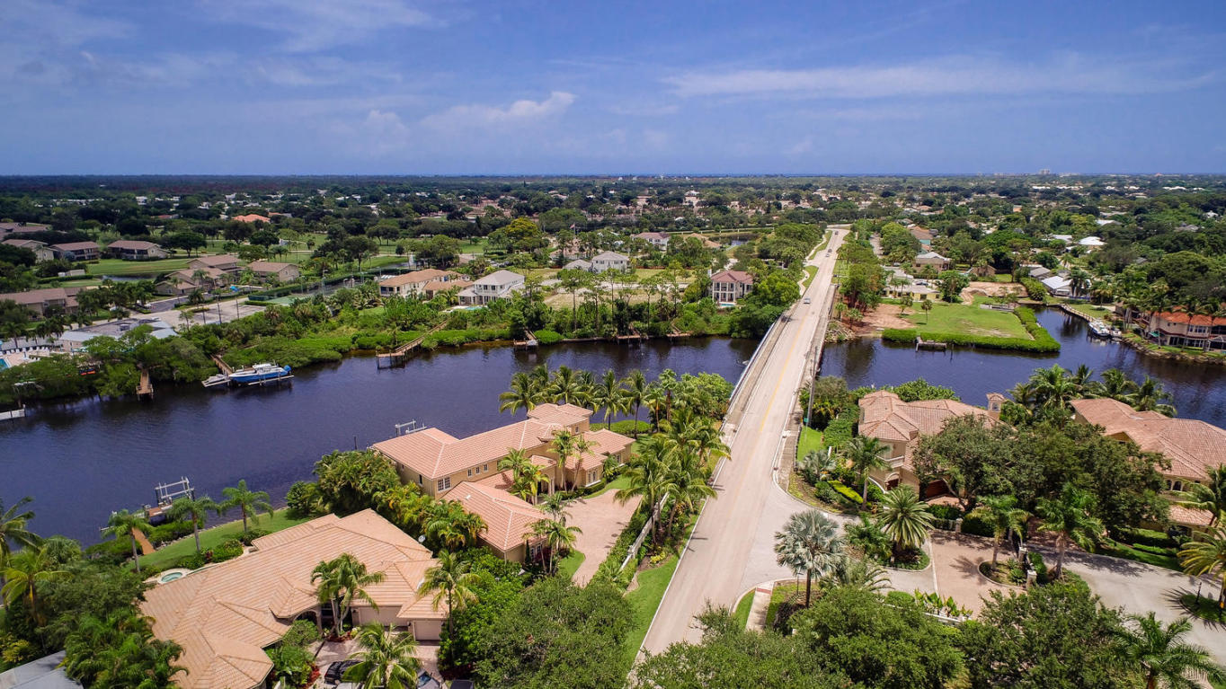 Islands of Jupiter - Residential