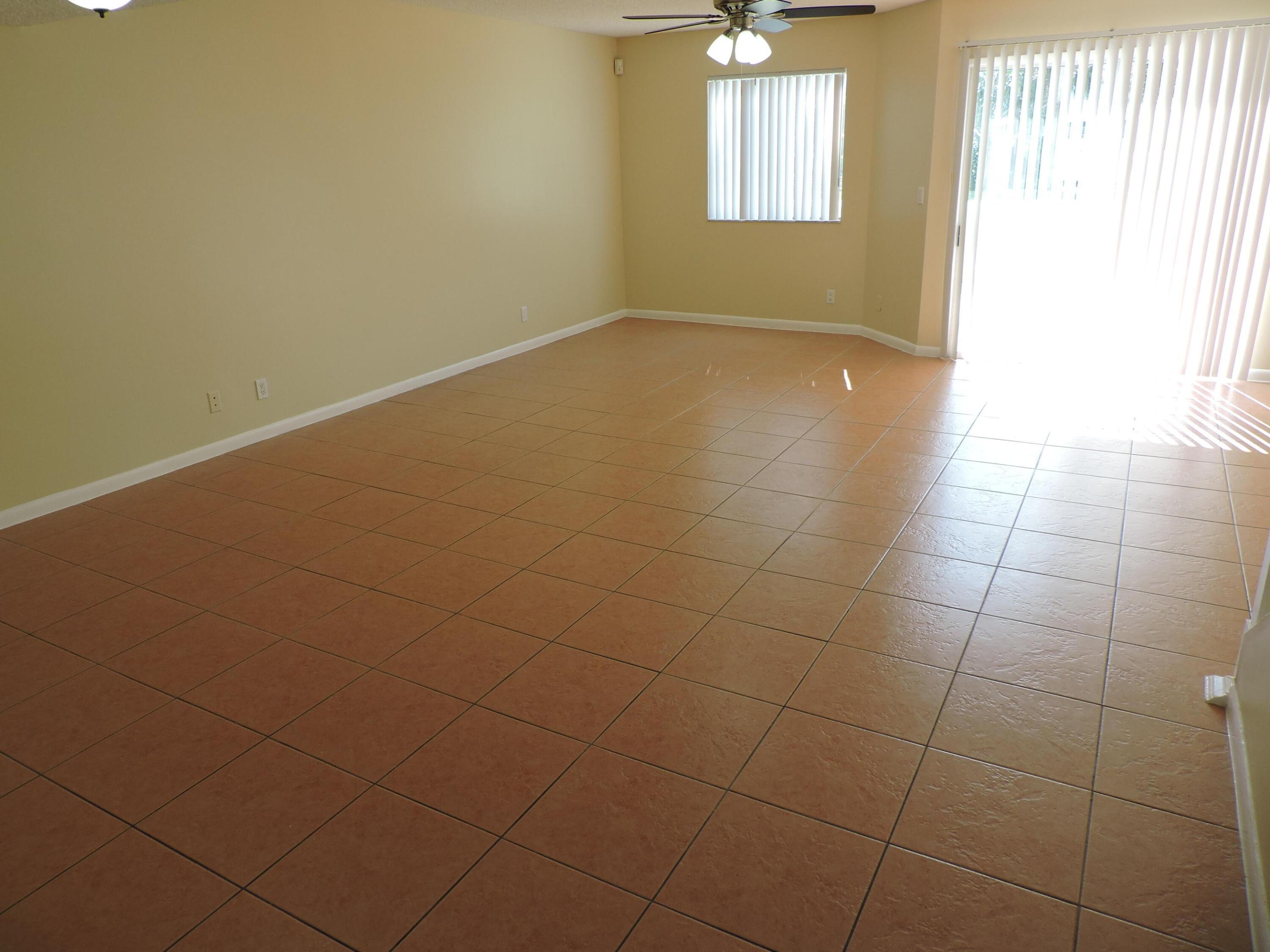 RIVERWALK 2 - Residential Lease