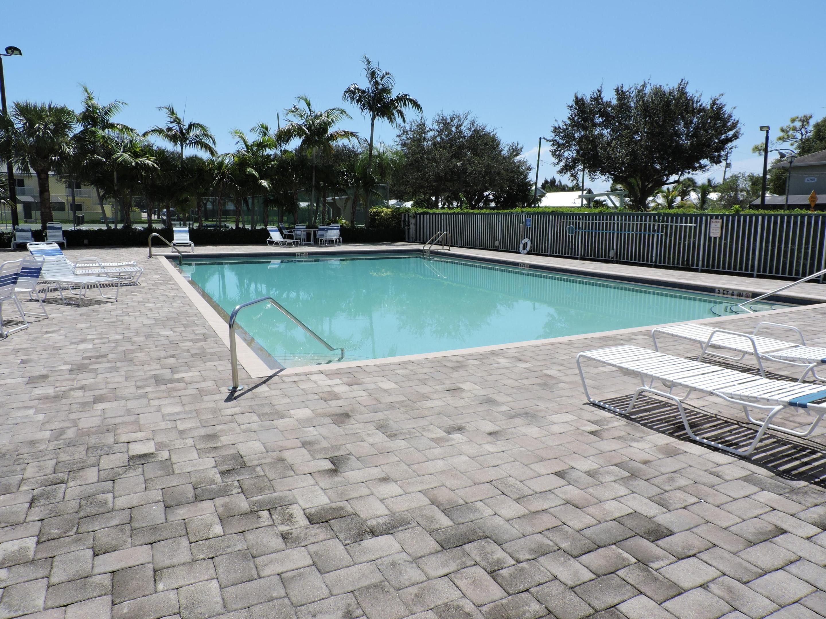 RIVERWALK 2 - Residential Lease