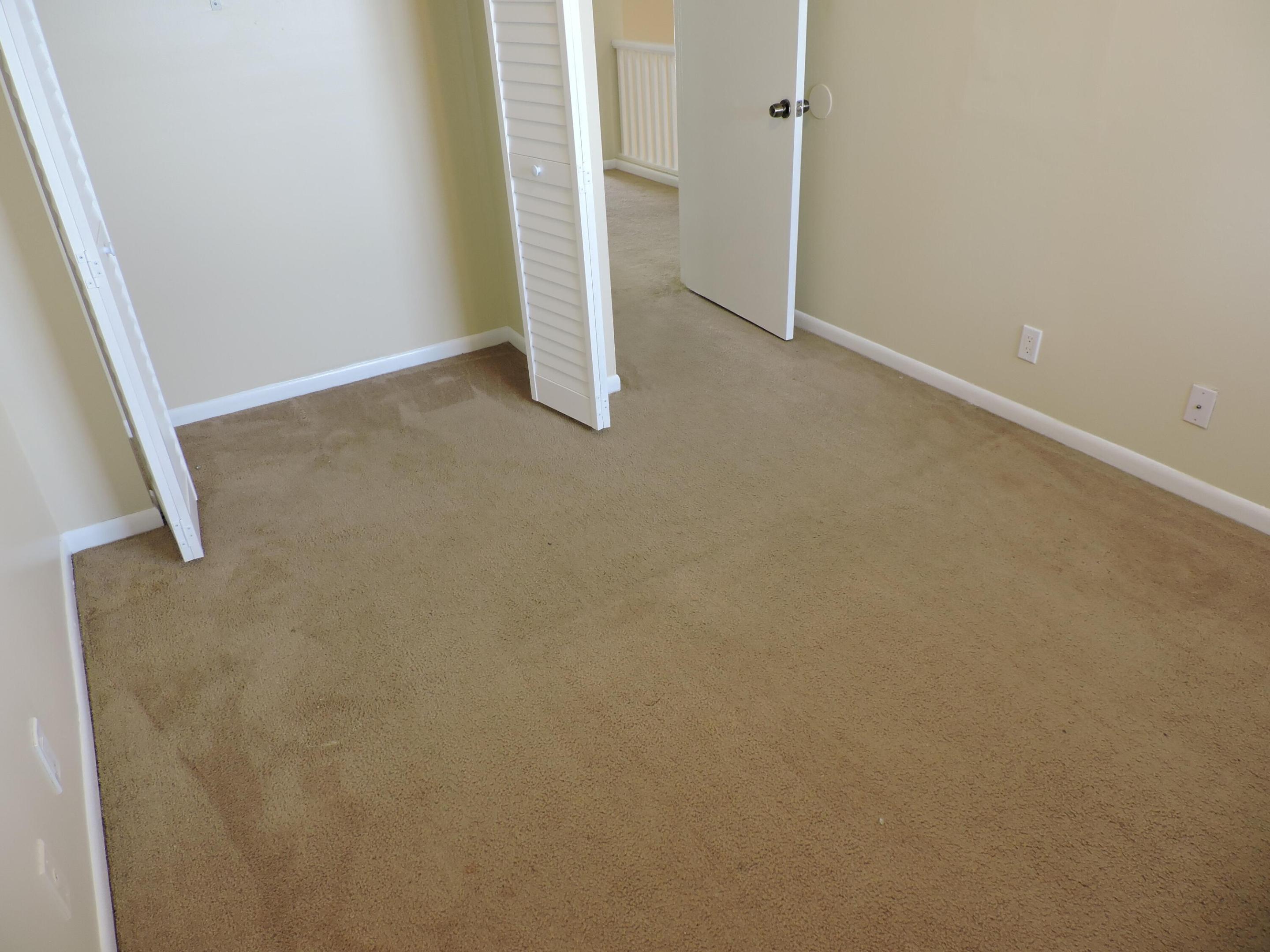 RIVERWALK 2 - Residential Lease
