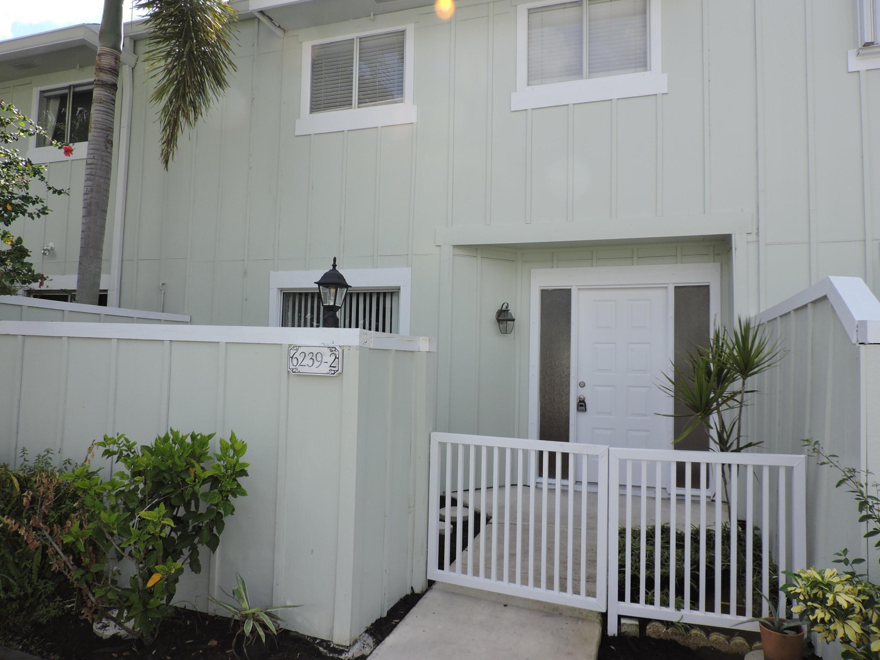 RIVERWALK 2 - Residential Lease