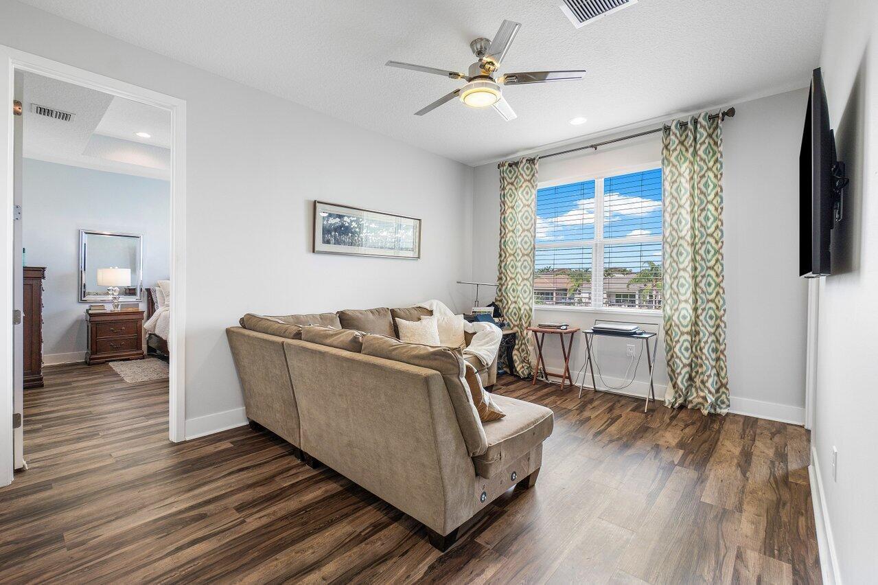 SUSSMAN AGR PUD NORTH PLA - Residential Lease