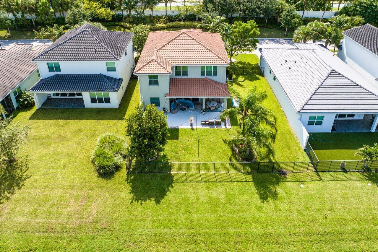 SUSSMAN AGR PUD NORTH PLA - Residential Lease