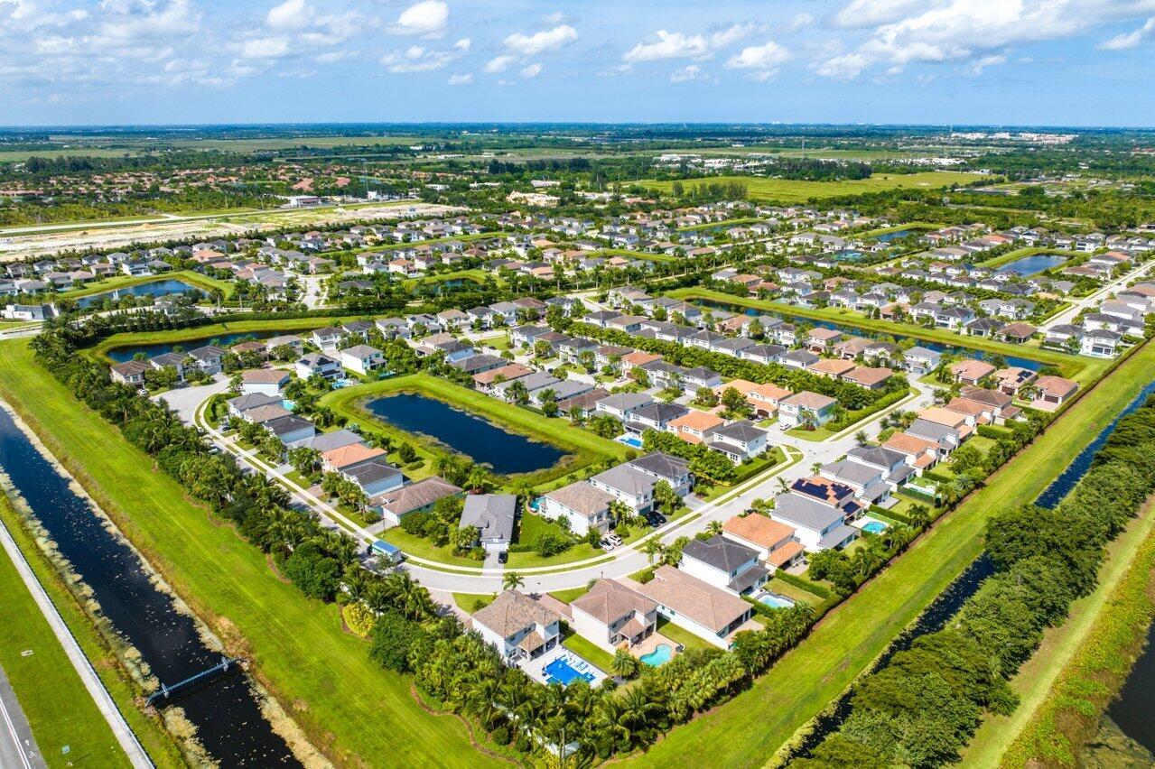 SUSSMAN AGR PUD NORTH PLA - Residential Lease