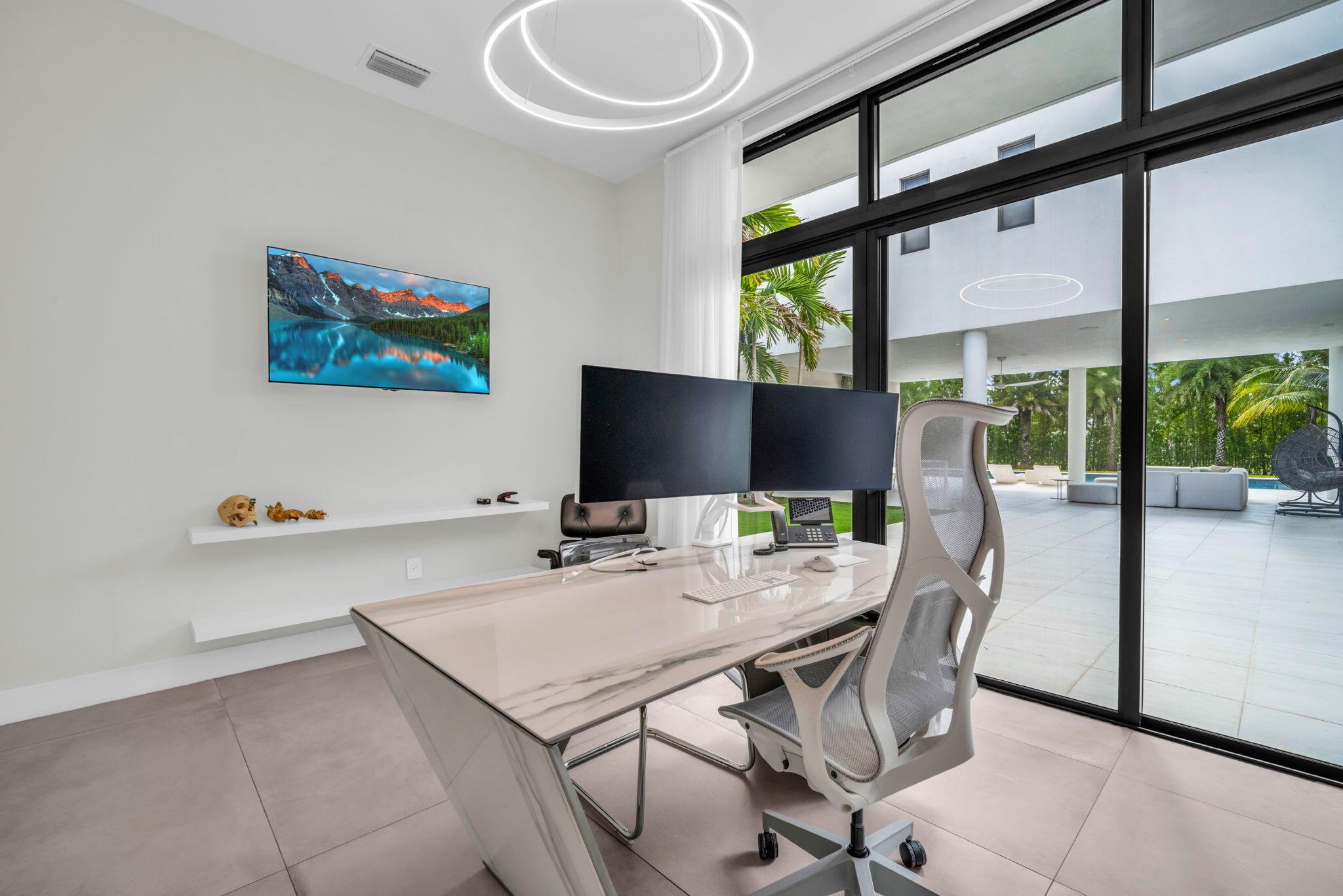 WESTON ESTATES - Residential