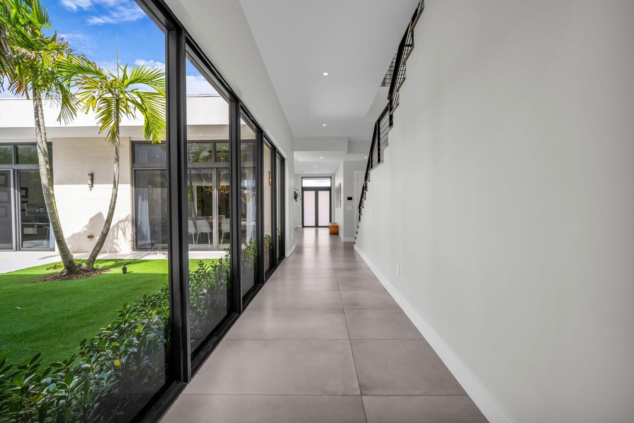 WESTON ESTATES - Residential