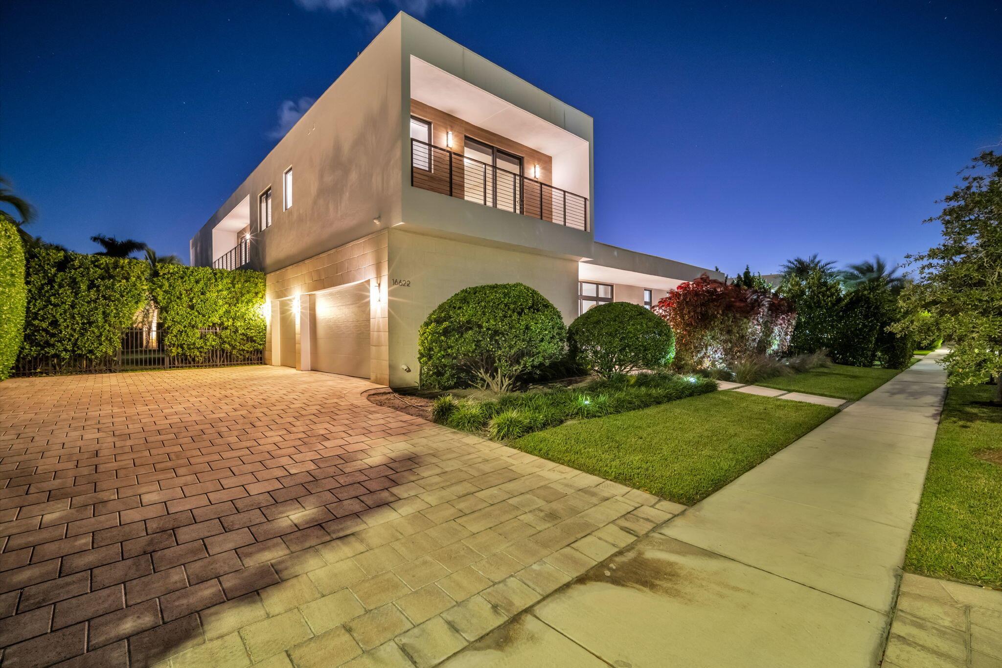 WESTON ESTATES - Residential